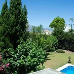 Cln- Spacious 6 Bedroom Next To * 马尔韦利亚