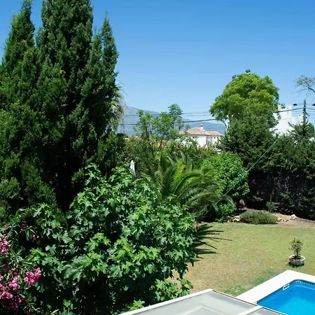 Cln- Spacious 6 Bedroom Next To * Μαρμπέλλα